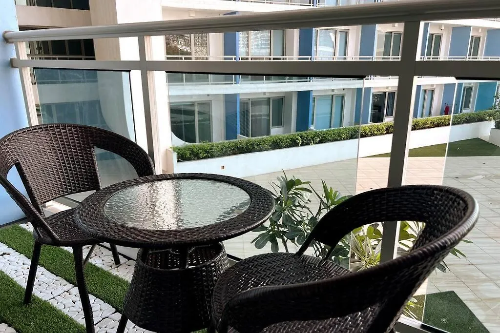 Azure Lovely And Refreshing 1 Bedroom Suite Manila Philippines